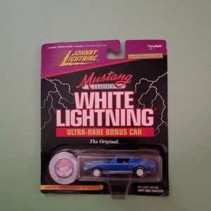 Johnny lightning Mustang White Lightning